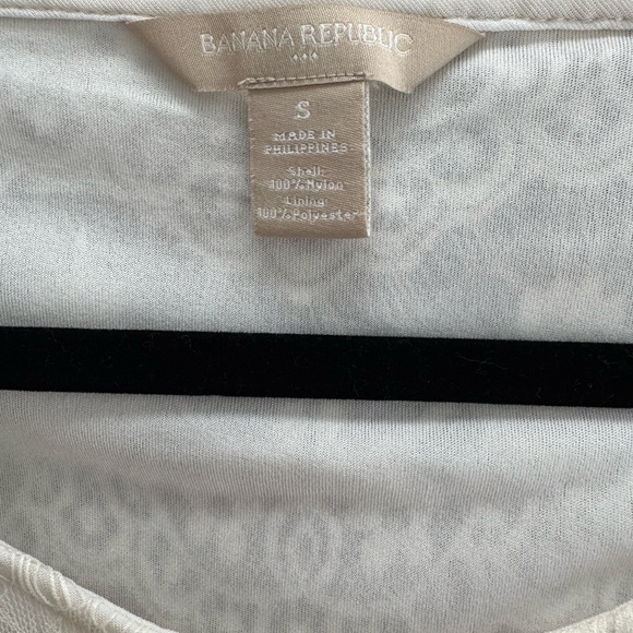 Banana Republic Cream Lace Blouse - Picture 3 of 4